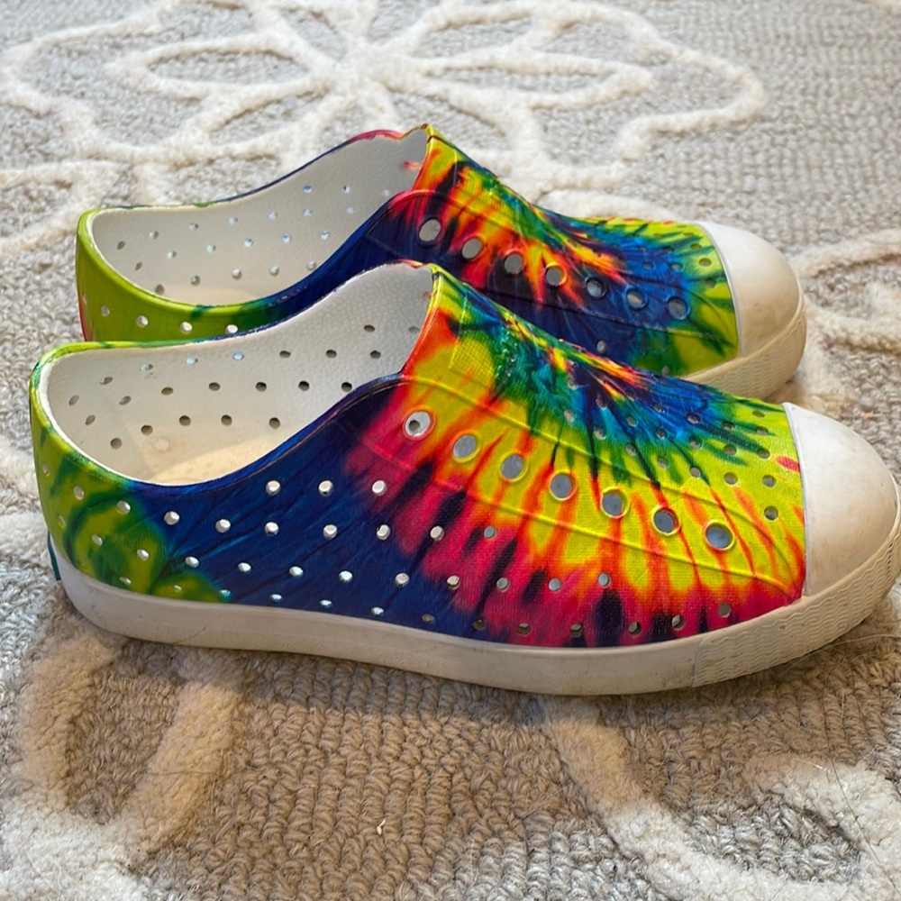 Girls Natives size 13